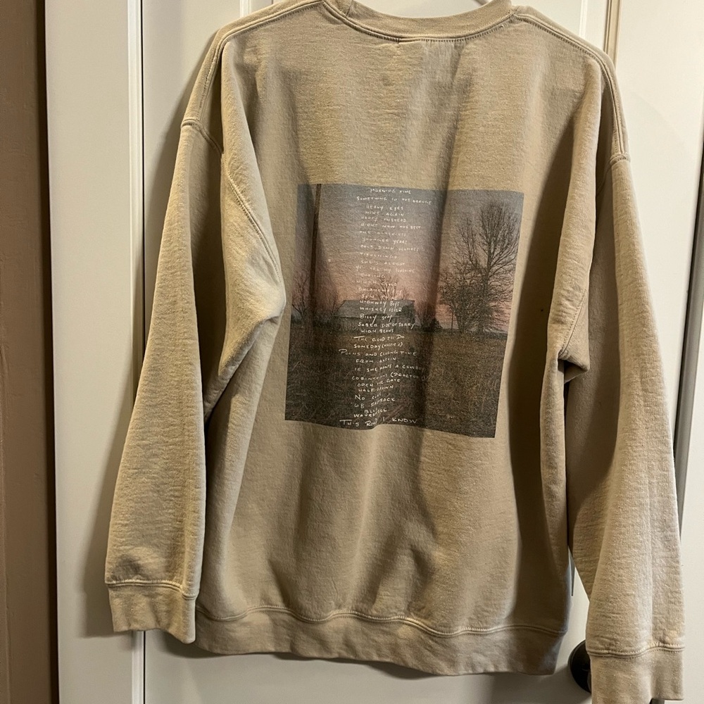 Zach Bryan Gildan Tan Graphic Crewneck - Picture 2 of 3